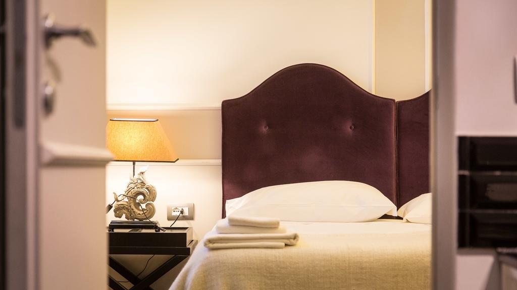 Rental In Rome Pinciana Deluxe Rom
